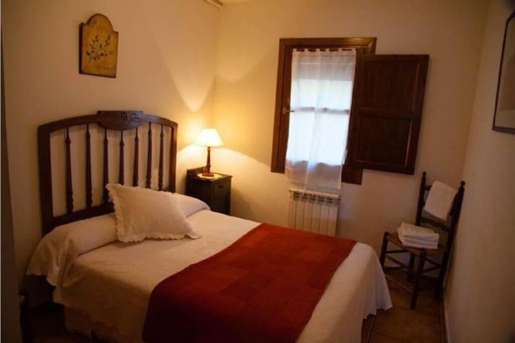 Apartamento San Hipolito Apartment Alquezar Luaran gambar