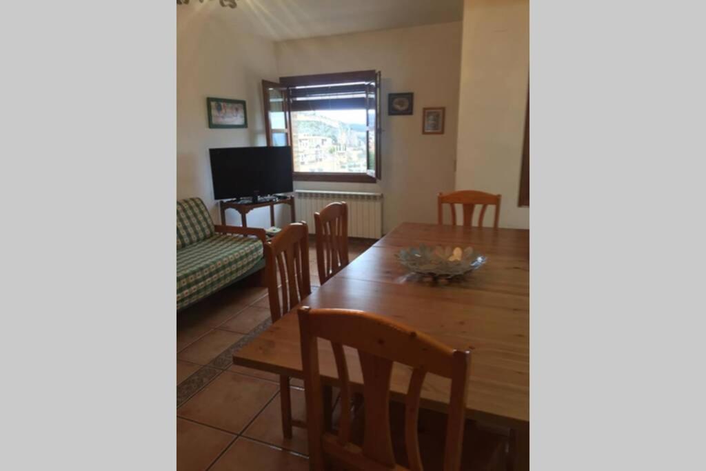 Apartamento San Hipolito Apartment Alquezar Luaran gambar